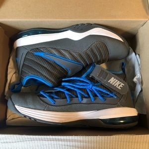 Nike Air Max Shake Evolve Sneakers